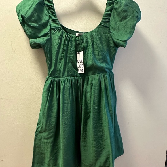 Libe Workshop Emerald Green Puff Sleeve Mini Dress - Picture 6 of 6